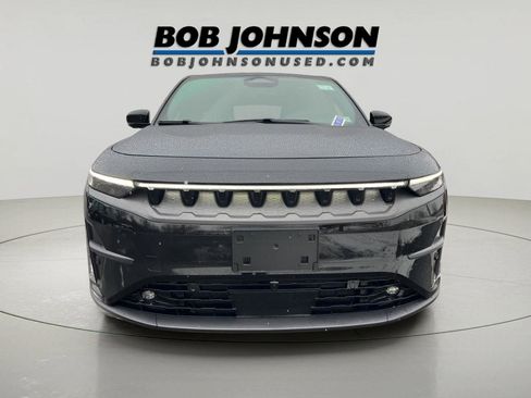 Used 2025 Jeep Wagoneer S Limited image 2