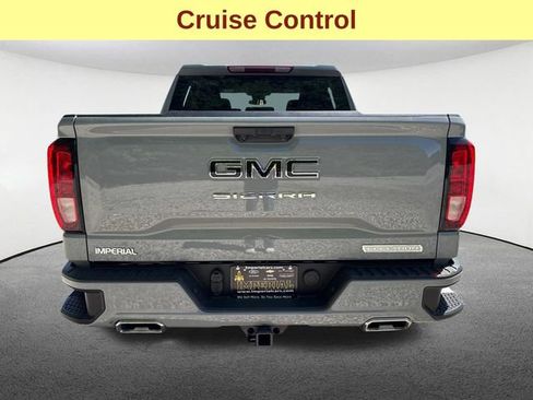 Used 2024 GMC Sierra 1500 Elevation w/ LPO, Elevation Black Package AWD/4WD image 11
