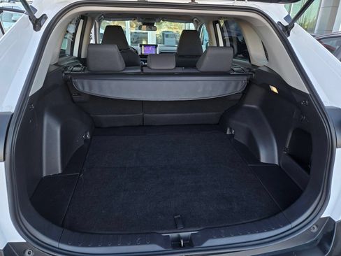 Certified 2025 Toyota RAV4 XLE AWD/4WD image 22