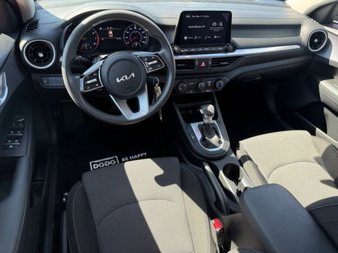 Used 2024 Kia Forte LXS FWD image 15