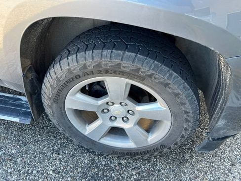 Used 2020 Chevrolet Tahoe Premier w/ Max Trailering Package AWD/4WD image 3
