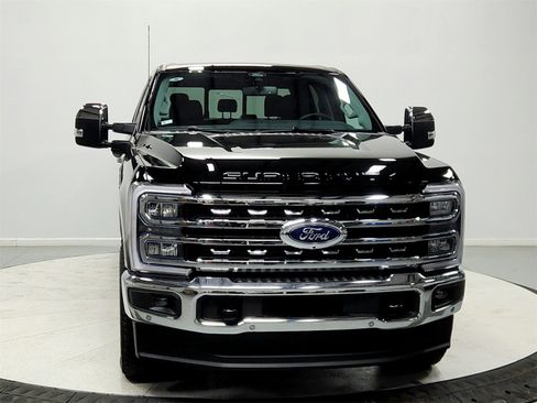 New 2026 Ford F250 Lariat w/ Lariat Ultimate Package image 2