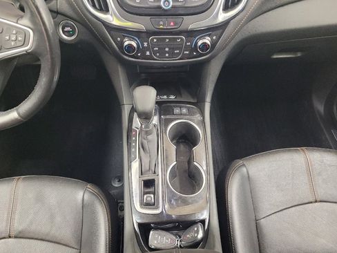 Used 2022 Chevrolet Equinox Premier image 26