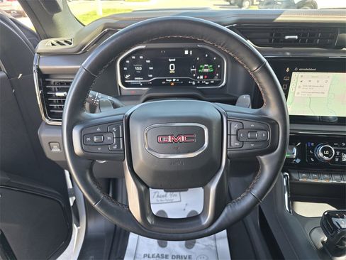 Used 2023 GMC Sierra 1500 AT4 image 26