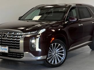 Used 2023 Hyundai Palisade Calligraphy w/ Cargo Package AWD/4WD video 1