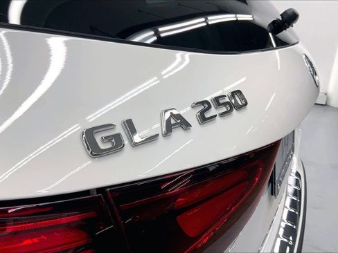 New 2026 Mercedes-Benz GLA 250 image 16