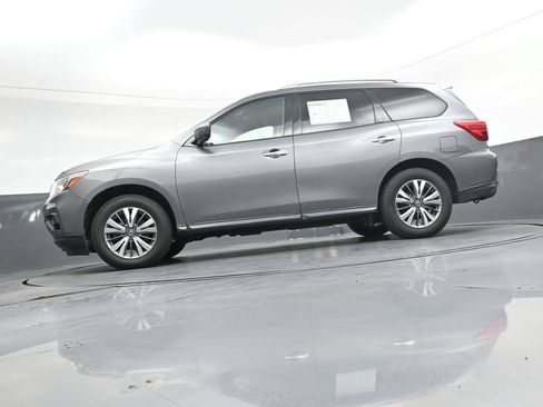 Used 2019 Nissan Pathfinder SL AWD/4WD image 49