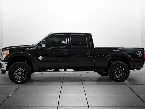 Used 2016 Ford F250 XLT w/ XLT Value Package image 11