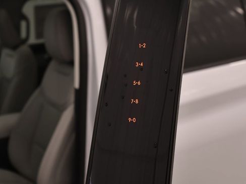 New 2026 Ford Explorer Active AWD/4WD image 34