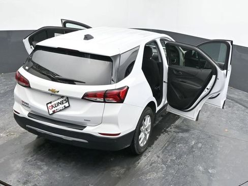 Used 2024 Chevrolet Equinox LT image 63