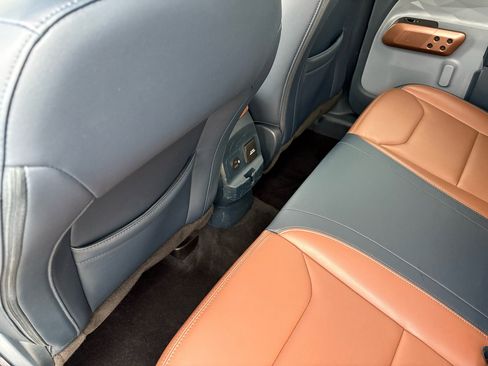 Used 2023 Ford Maverick Lariat w/ Lariat Luxury Package image 37