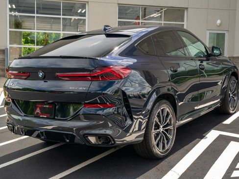 Used 2023 BMW X6 xDrive40i w/ M Sport Package AWD/4WD image 12