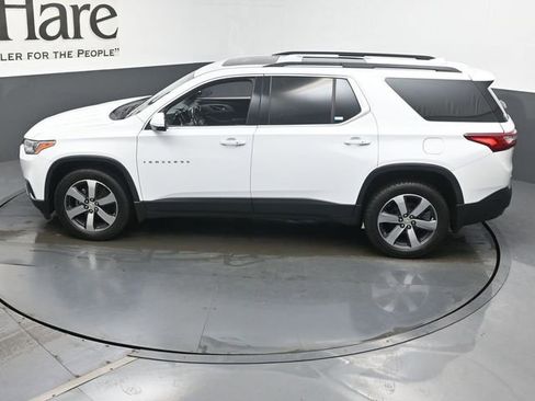Used 2019 Chevrolet Traverse LT w/ LT Premium Package image 45