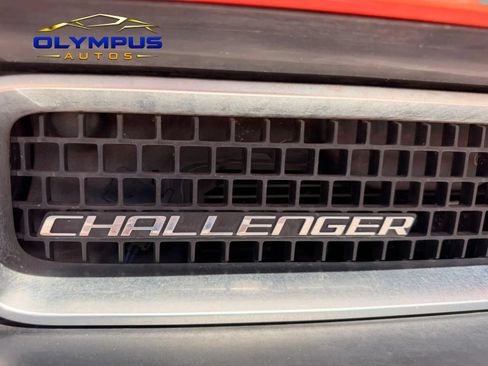 Used 2008 Dodge Challenger SRT8 RWD image 20