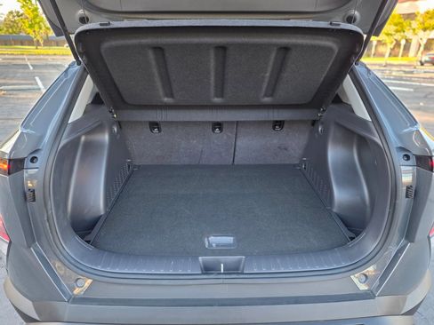 Used 2025 Hyundai Kona SEL AWD/4WD image 10