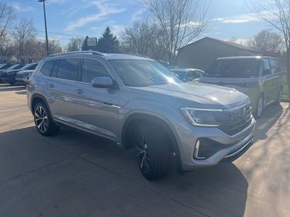 New 2026 Volkswagen Atlas SEL Premium R-Line