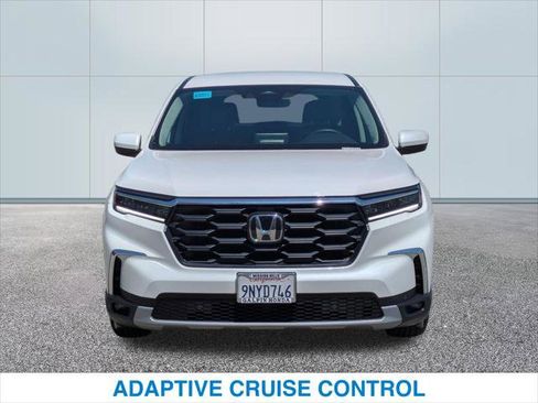Certified 2025 Honda Pilot EX-L image 3