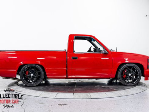 Used 1988 Chevrolet Silverado 1500 2WD Regular Cab image 21