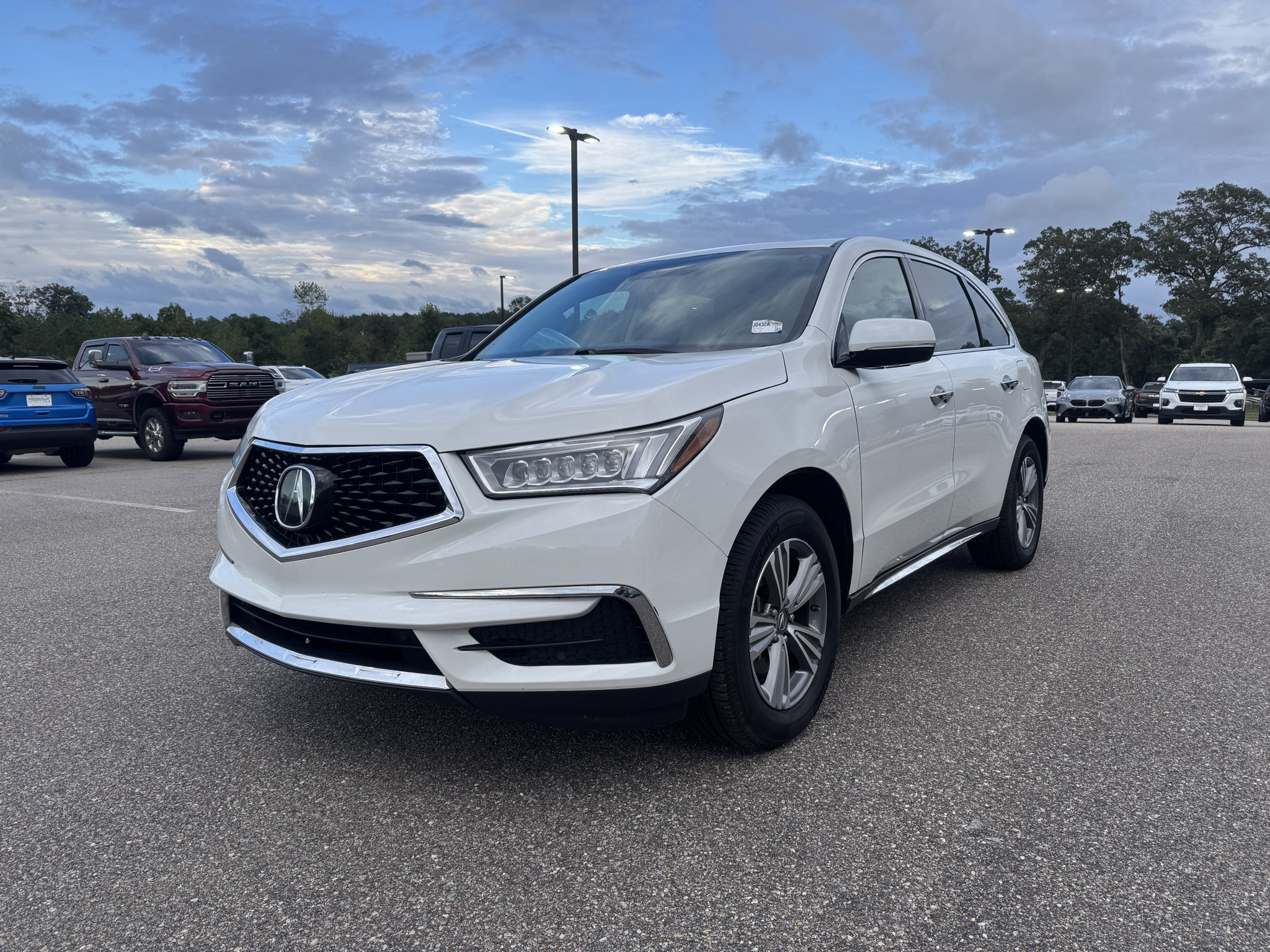 Used 2020 Acura MDX SH-AWD image 1