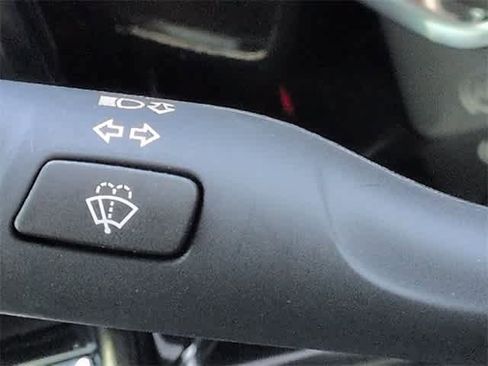 Used 2024 GMC Sierra 1500 Elevation image 27