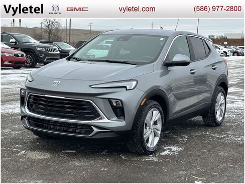 Used 2024 Buick Encore GX Preferred w/ Comfort Package image 5