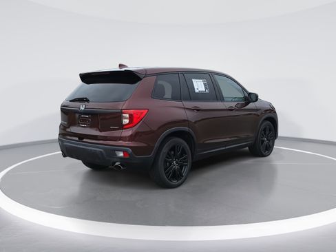 Used 2019 Honda Passport Sport image 3