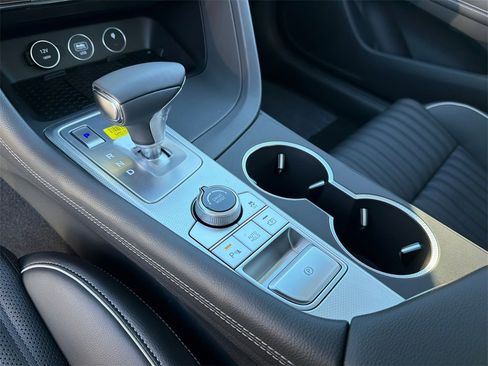 New 2026 Genesis G70 2.5T Prestige image 31