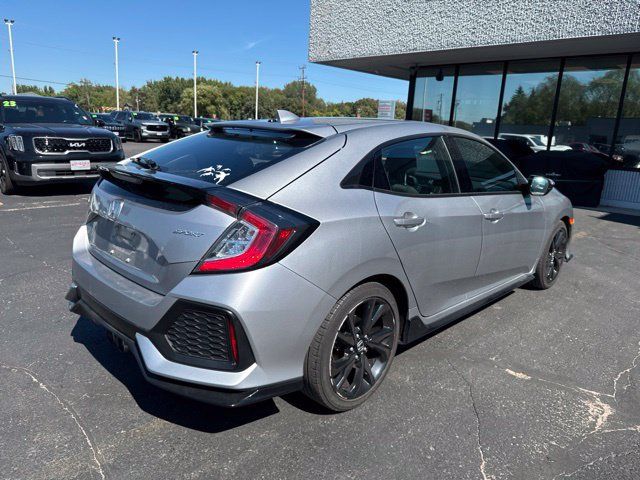 Used 2018 Honda Civic Sport image 10