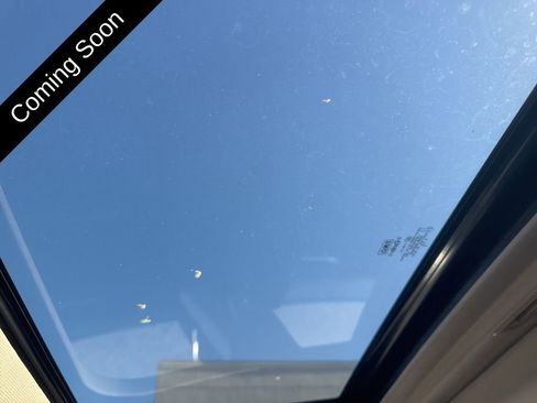 Used 2017 Ford Fusion SE w/ Fusion SE Technology Package image 51