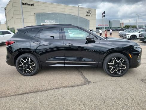 Used 2023 Chevrolet Blazer RS w/ Driver Confidence II Package FWD image 6