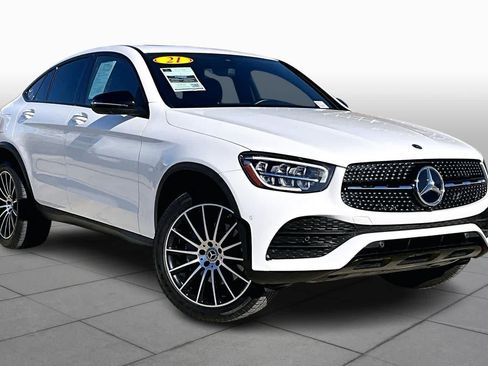 Used 2021 Mercedes-Benz GLC 300 4MATIC Coupe image 2