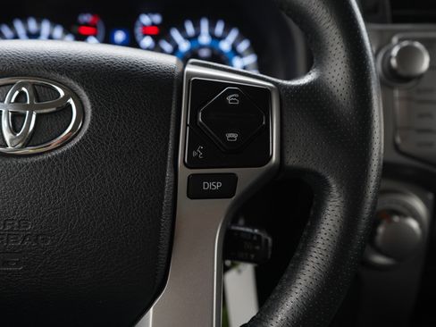 Used 2018 Toyota 4Runner SR5 image 26