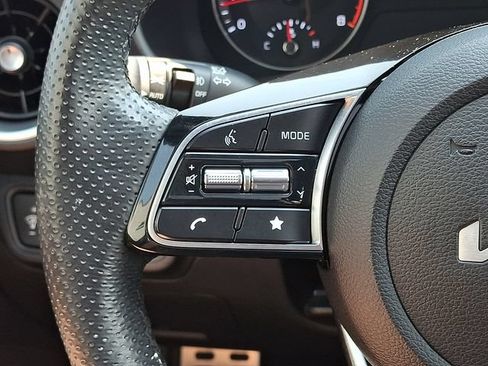 Used 2023 Kia Forte GT-Line w/ GT-Line Premium Package FWD image 22