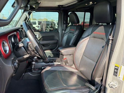 Used 2021 Jeep Wrangler Unlimited Rubicon AWD/4WD image 29