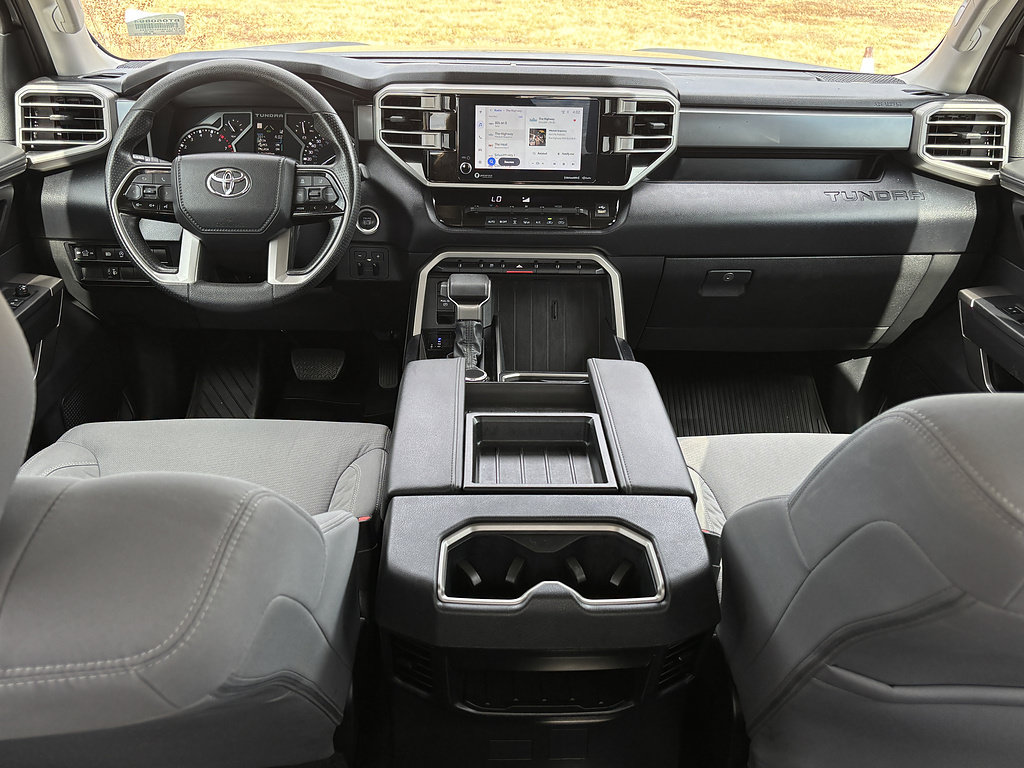 Used 2022 Toyota Tundra SR5 AWD/4WD image 9