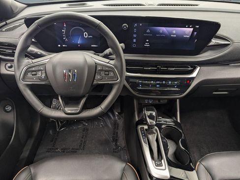 Used 2024 Buick Envista Avenir image 21