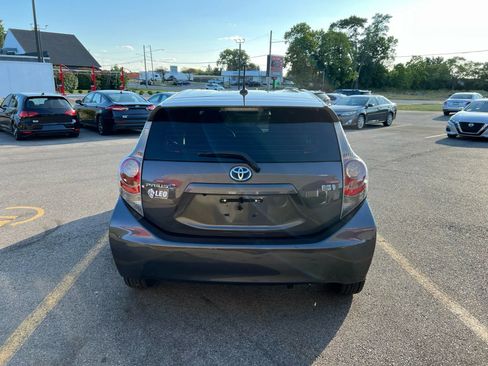 Used 2012 Toyota Prius C Three image 6