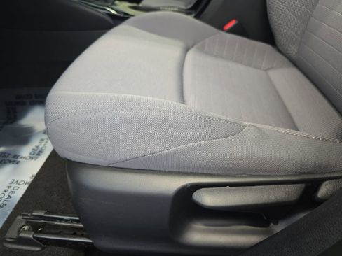 Used 2023 Toyota Corolla SE image 28