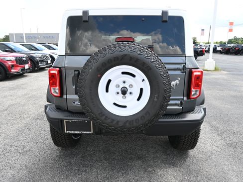 New 2026 Ford Bronco Heritage Edition AWD/4WD image 4