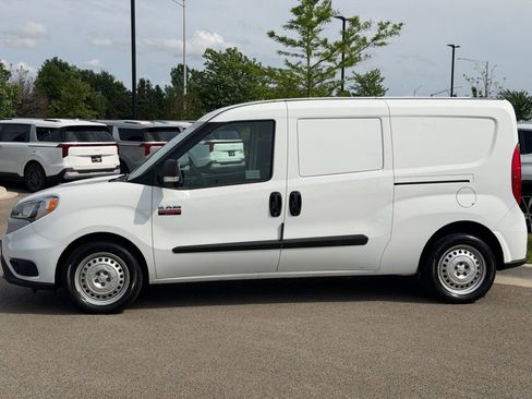 Used 2022 RAM ProMaster City Tradesman FWD image 3