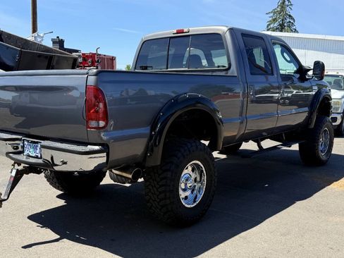 Used 2006 Ford F250 Lariat AWD/4WD image 2