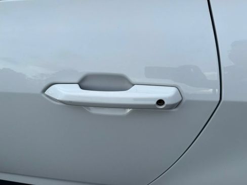 Used 2024 Ford Mustang GT RWD image 11