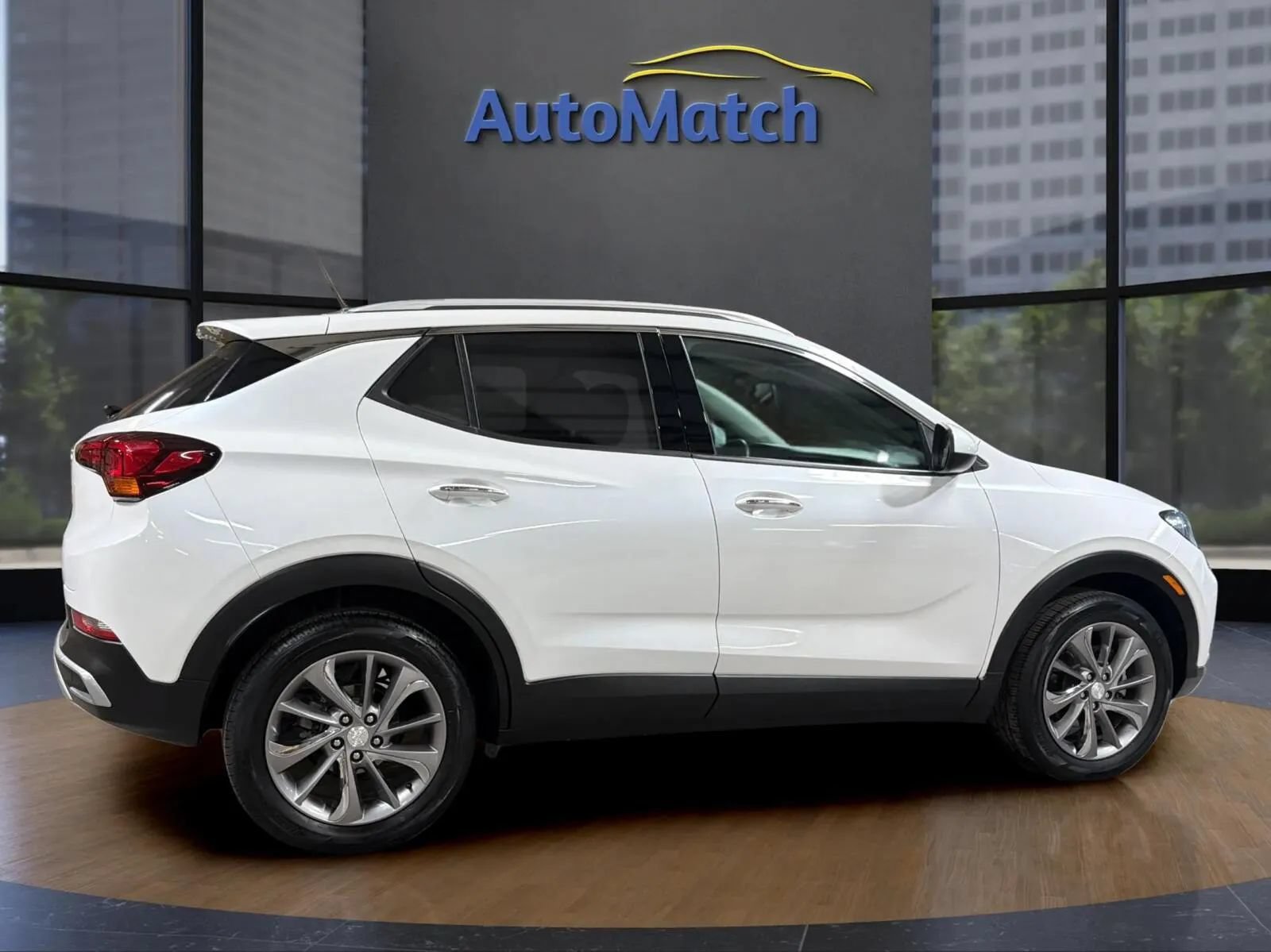 Used 2023 Buick Encore GX Essence w/ Experience Buick Package FWD image 12