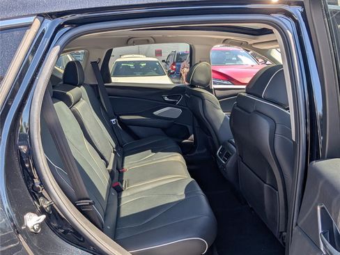 Used 2023 Acura RDX AWD w/ Advance Package image 11