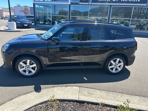 Used 2025 MINI Cooper Countryman SE AWD/4WD image 2