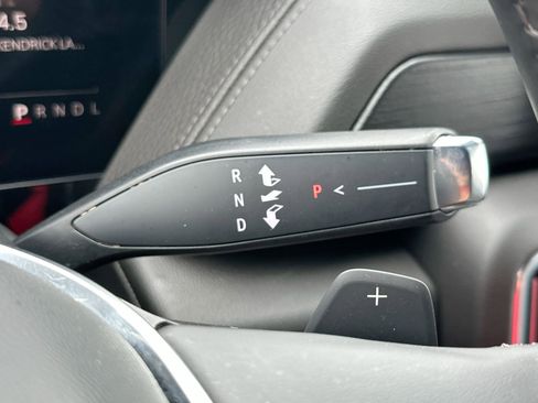 Used 2025 GMC Yukon XL Denali w/ Sun & Power Step Package image 15