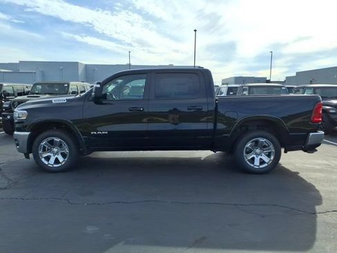 New 2026 RAM 1500 Big Horn AWD/4WD image 3