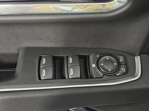 Used 2025 Chevrolet Silverado 1500 RST AWD/4WD image 24
