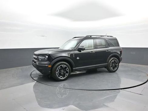 New 2026 Ford Bronco Sport Outer Banks w/ Outer Banks Tech Package+ AWD/4WD image 4