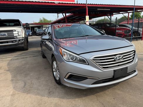 Used 2016 Hyundai Sonata SE FWD image 11